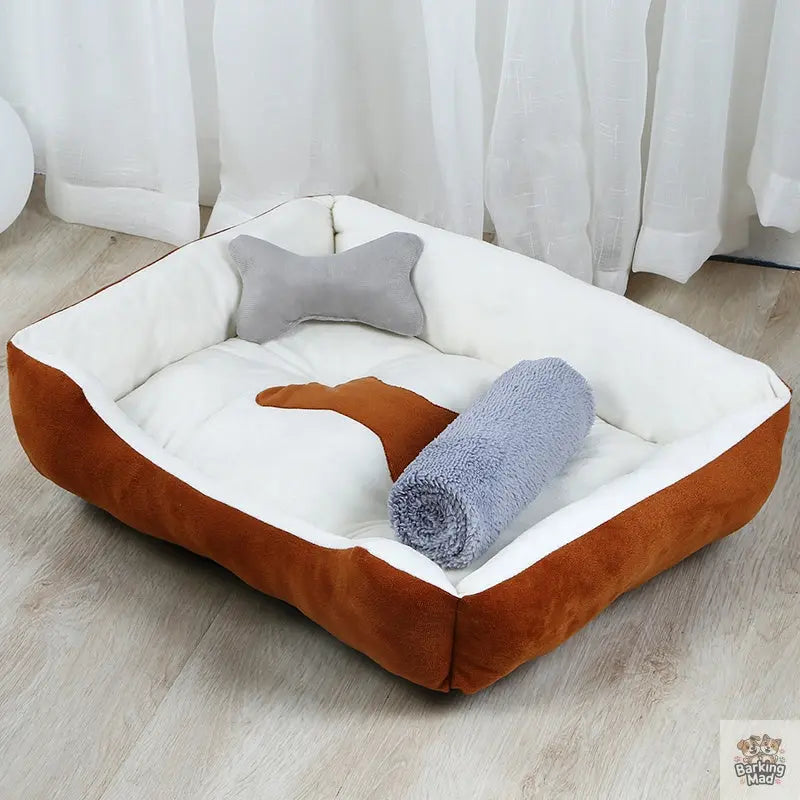 Large Dog Teddy Dog Pet Kennel Barking Mad