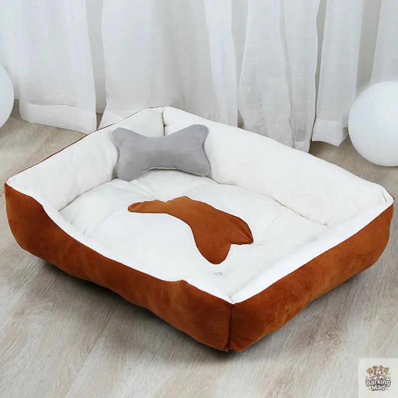 Large Dog Teddy Dog Pet Kennel Barking Mad