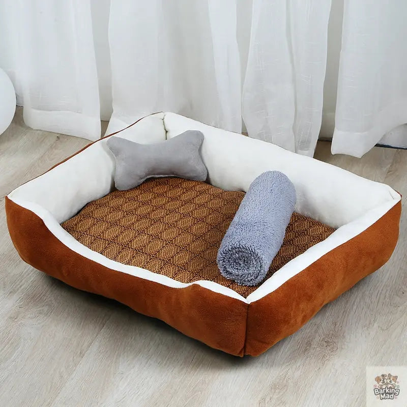 Large Dog Teddy Dog Pet Kennel Barking Mad