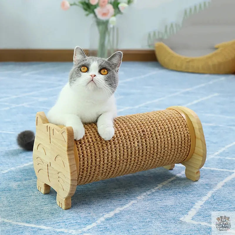 Cat scratcher claw sharpener - Barking Mad